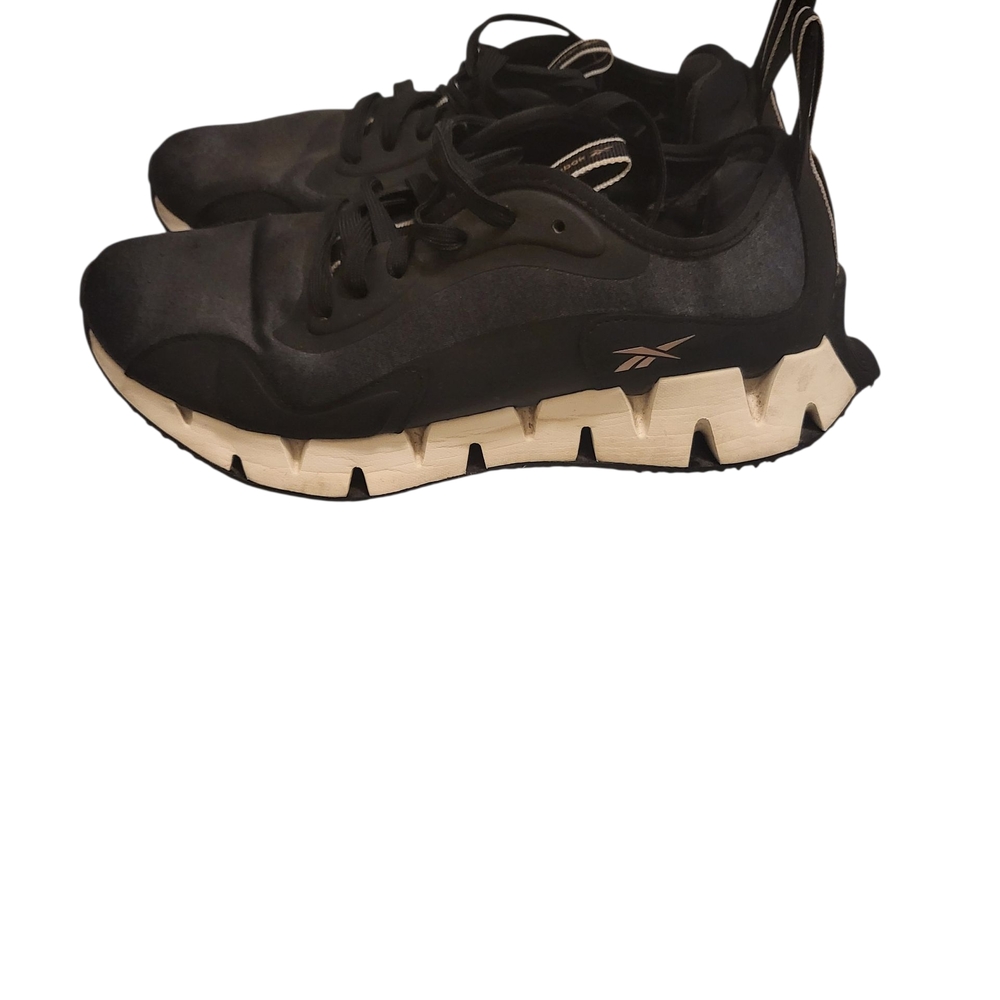 Reebok Men's Black and White Athletic Shoes